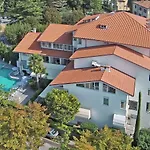 Nettuno Hotel Bardolino