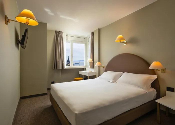Nettuno Hotel 4*