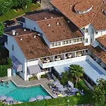 Nettuno Hotel 4*