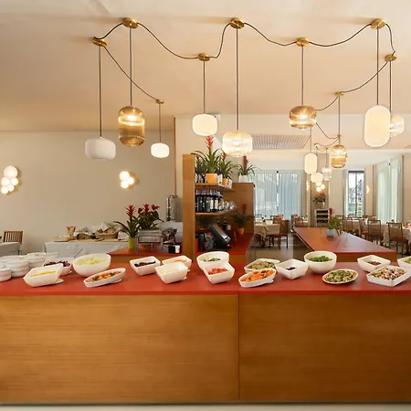 Nettuno Otel Bardolino