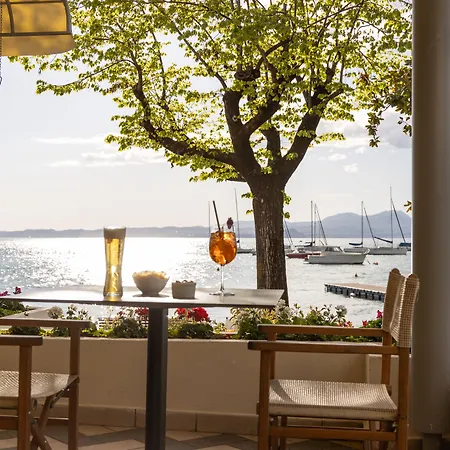 Nettuno Otel Bardolino