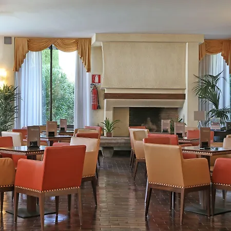 Nettuno Hotell Bardolino