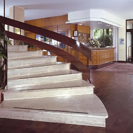 Hotell Nettuno 4*
